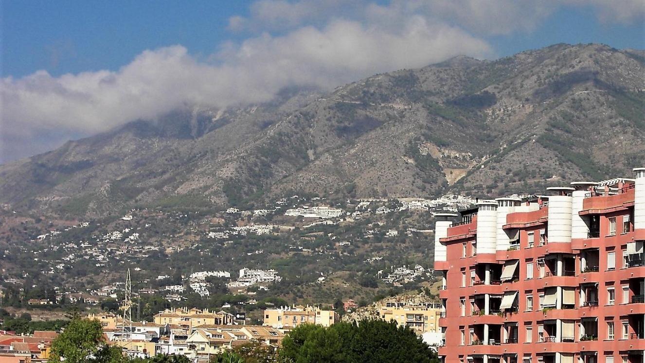 Apartamento Con Vistas フエンヒロラ エクステリア 写真